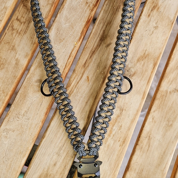 Paracord lanyards for badge/IDs - Picture 7 of 10